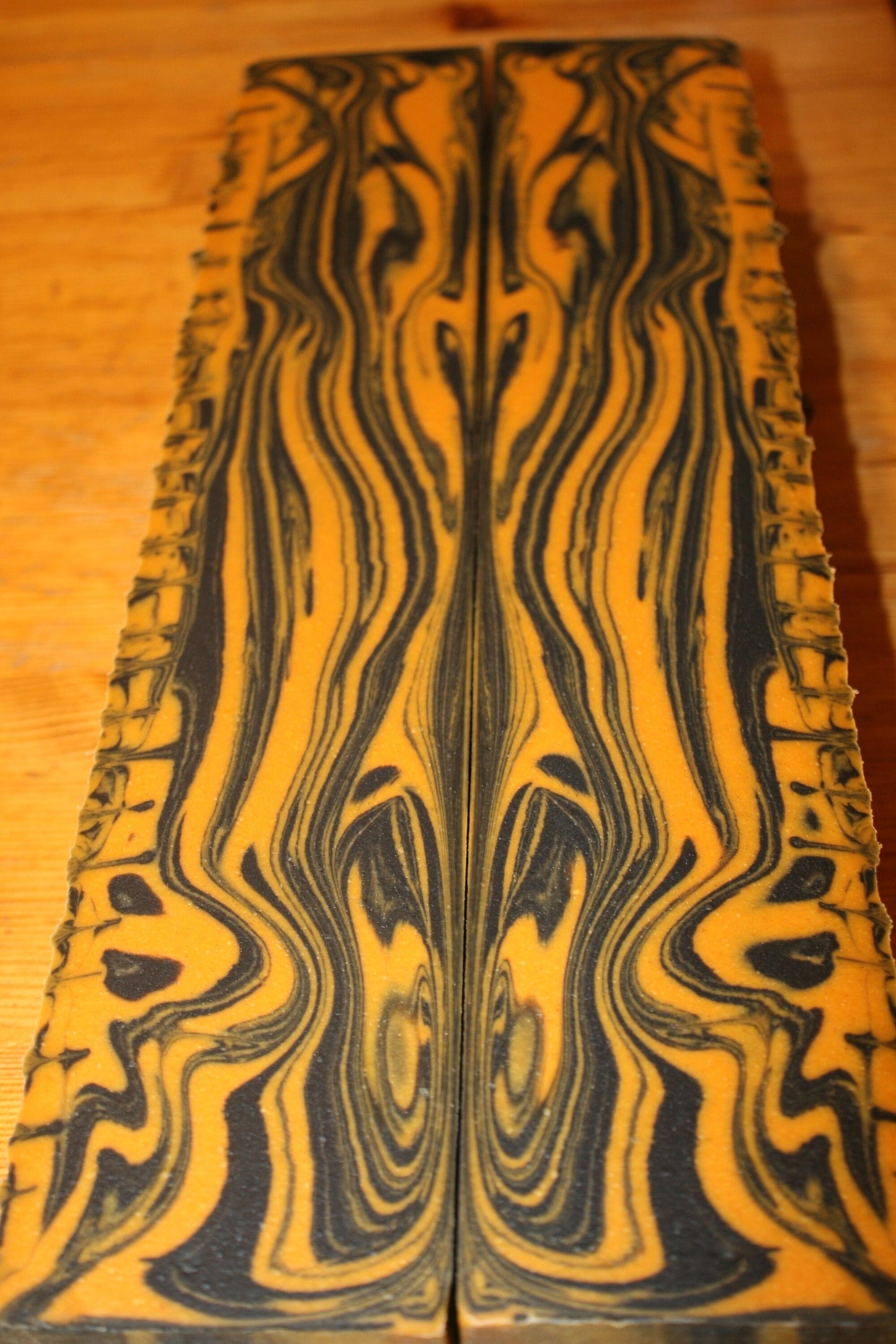 Tiger Tail Soap🐅 Walnut Scrub/ Exfoliating/ Fishing🎣Hunting Soap/ Charcoal Powder/ Vegan/ Organic Shea Butter/ Natural Annatto Powder/ Handmade on Vancouver Island, Victoria, B.C. Canada🇨🇦